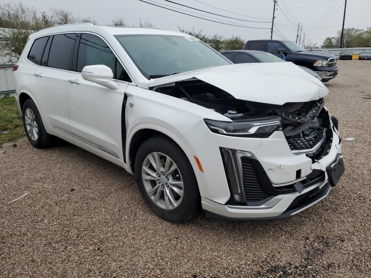 2021 Cadillac XT6 - Image 4