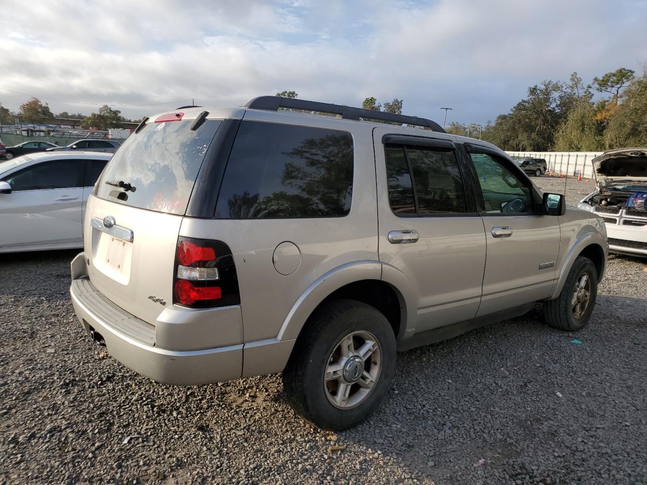 2008 Ford Explorer Xlt VIN: 1FMEU73E48UB00225 Lot: 84447684