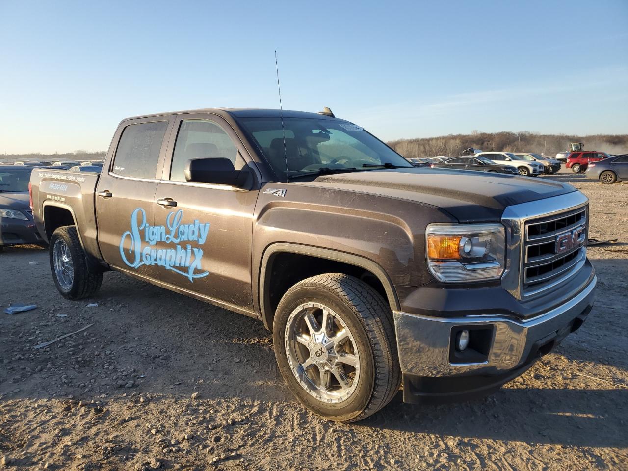 2015 GMC Sierra - Image 4