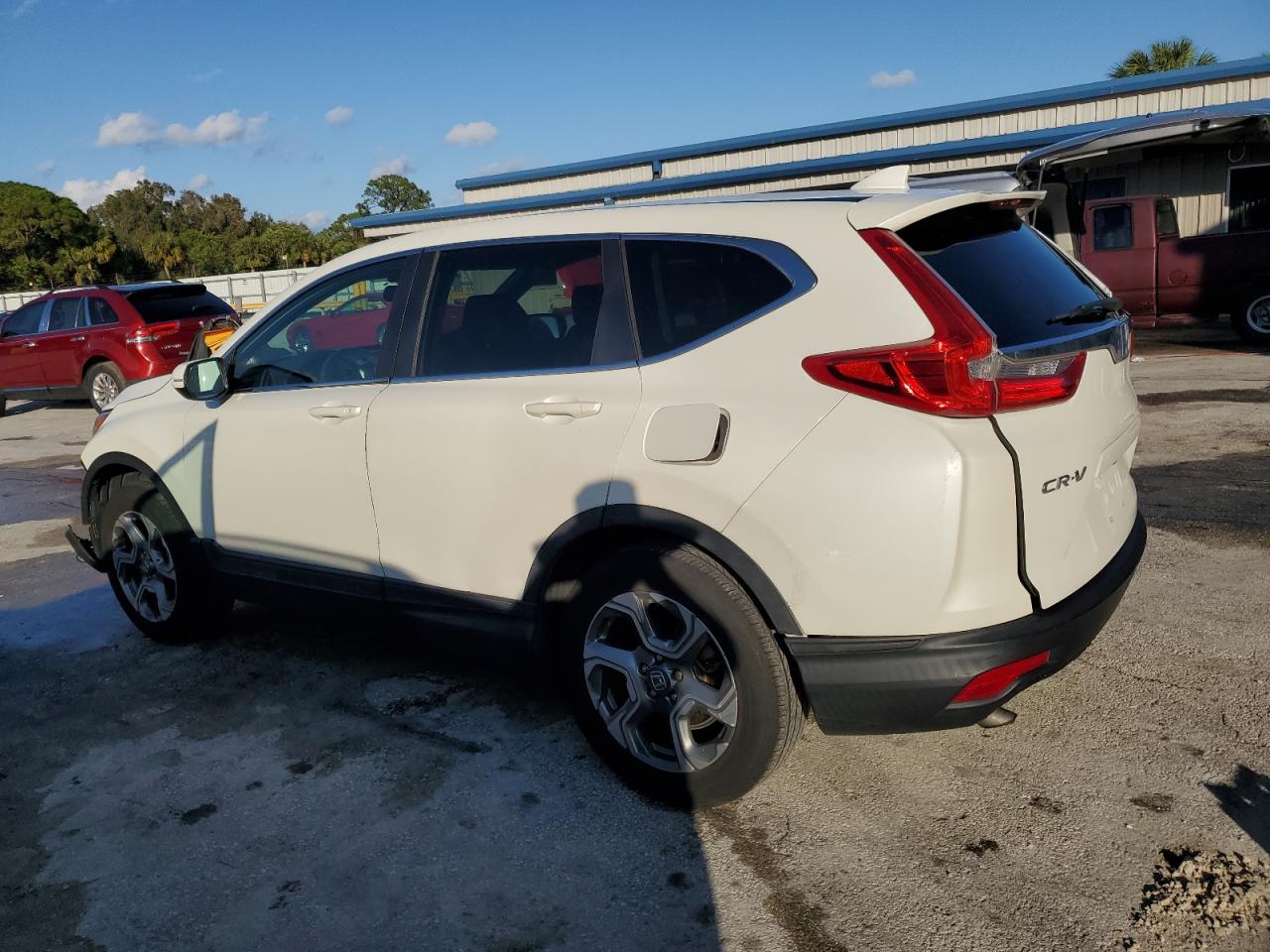 2018 Honda CR-V - Image 2