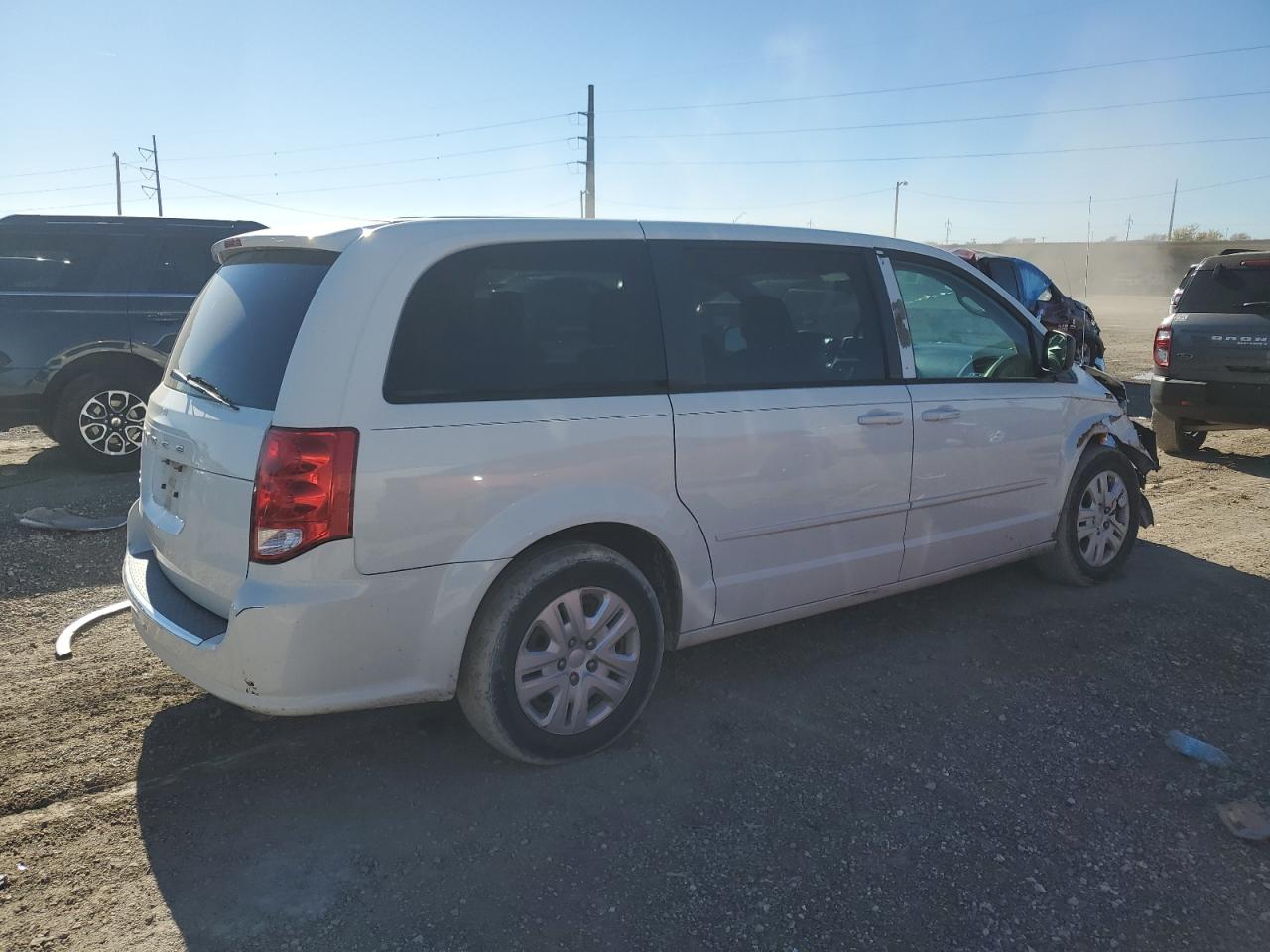 VIN 2C4RDGBG1DR754020 2013 DODGE CARAVAN no.3