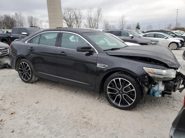  FORD TAURUS 2019 Черный