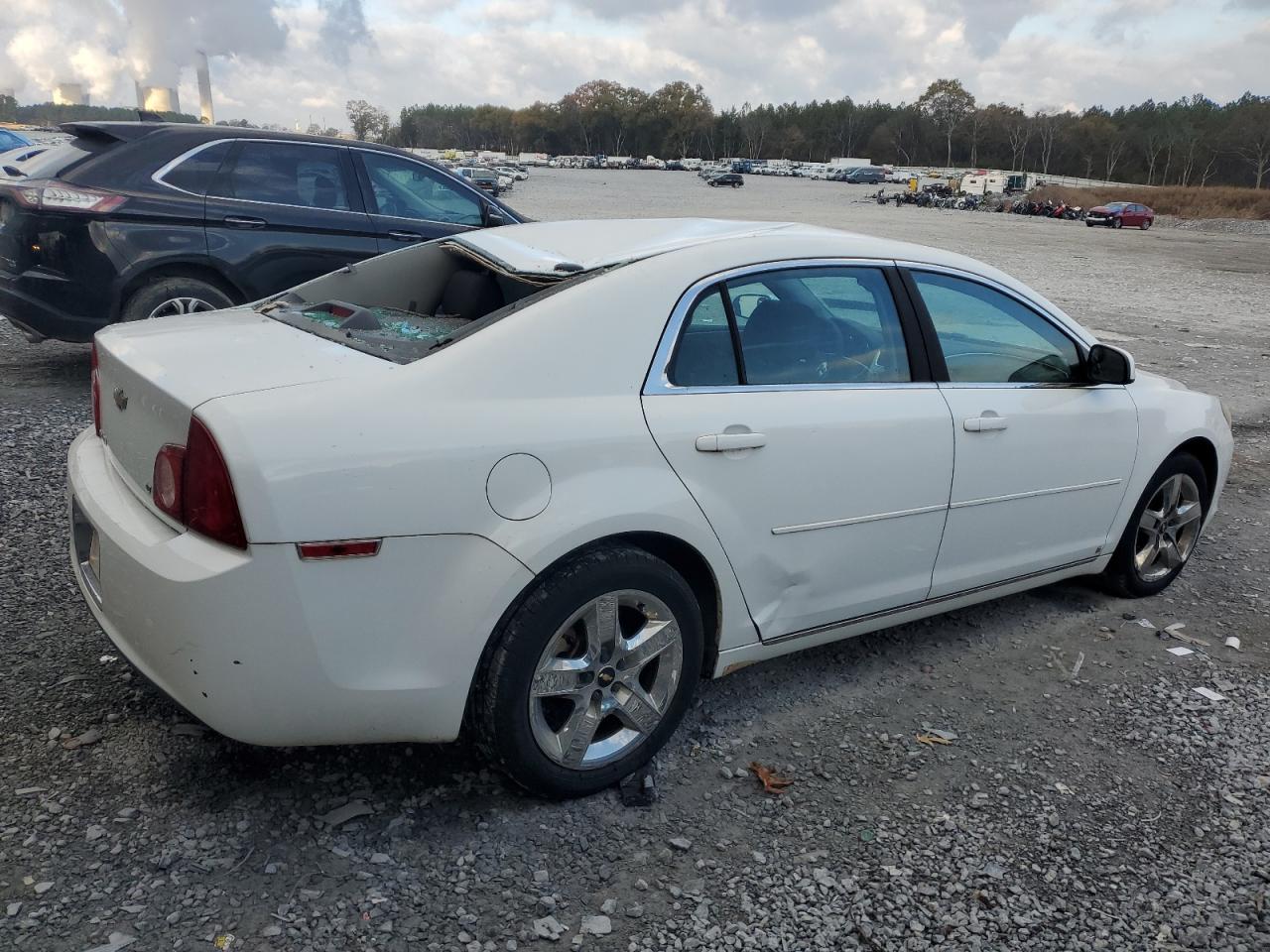2009 Chevrolet Malibu - Image 3