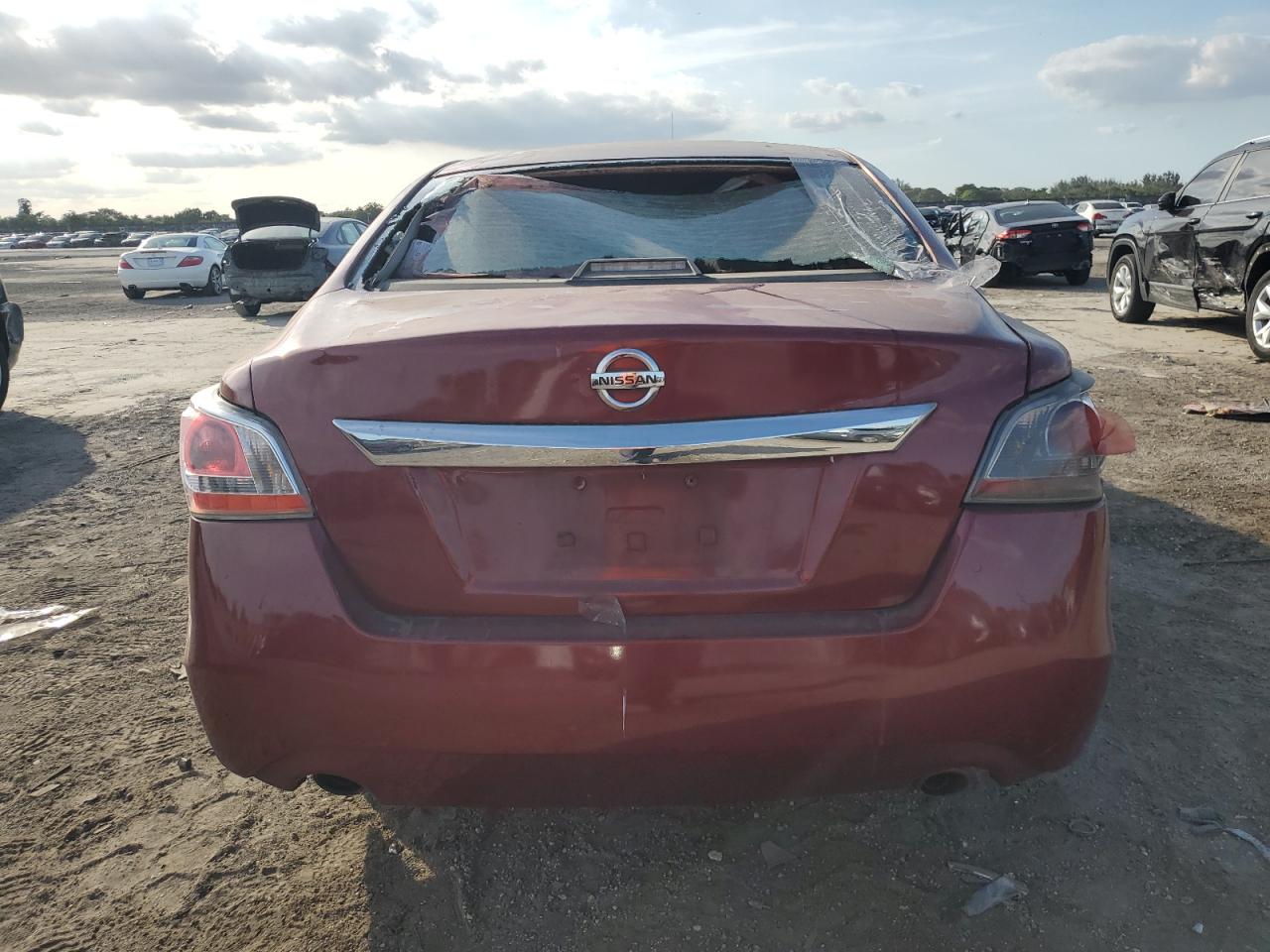 VIN 1N4AL3AP0FC470258 2015 NISSAN ALTIMA no.6