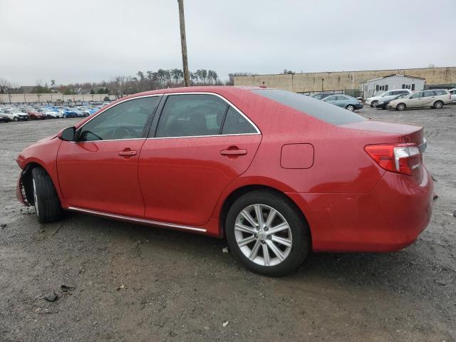  TOYOTA CAMRY 2014 Czerwony