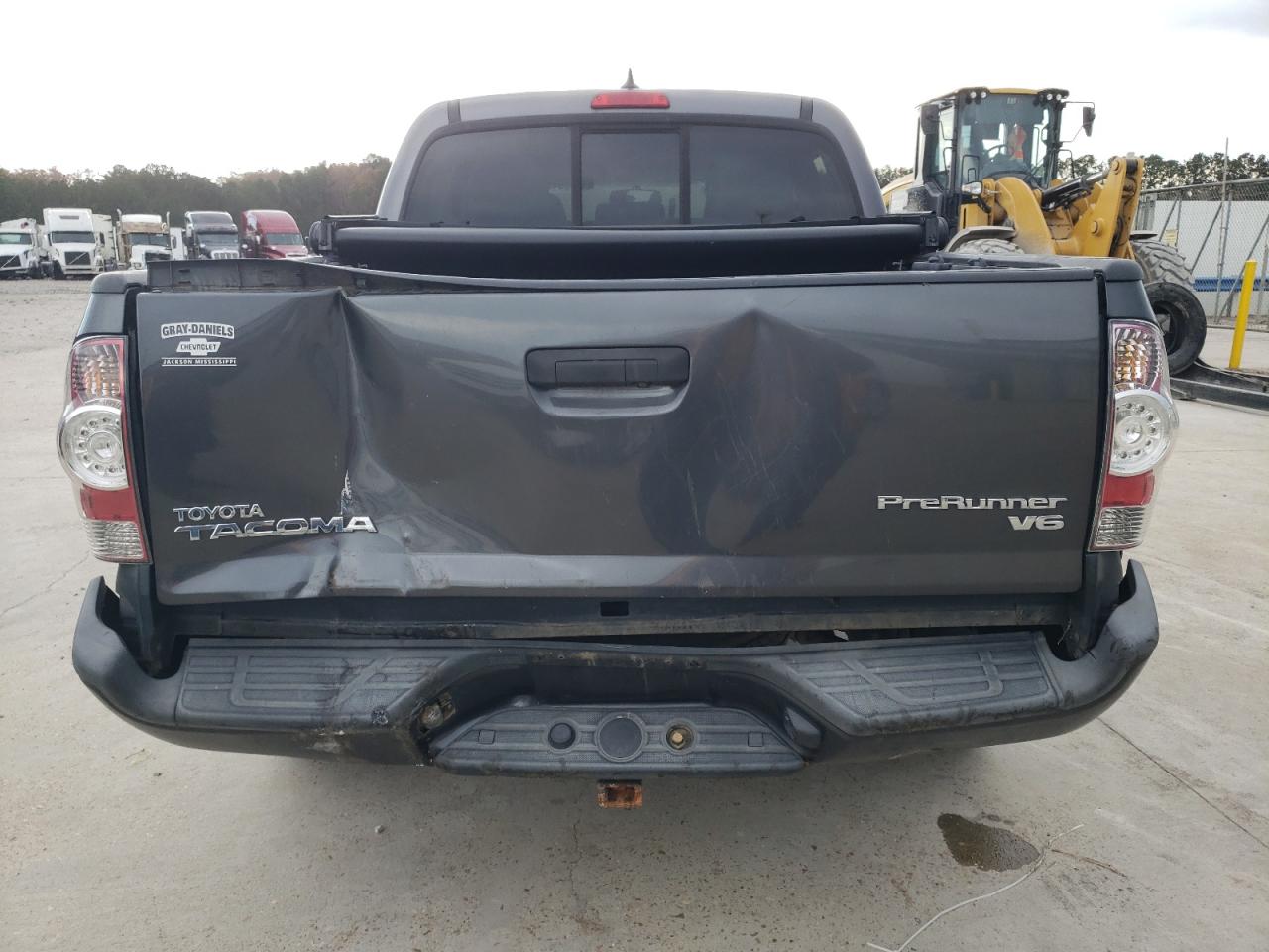 VIN 5TFJU4GN9FX070517 2015 TOYOTA TACOMA no.6