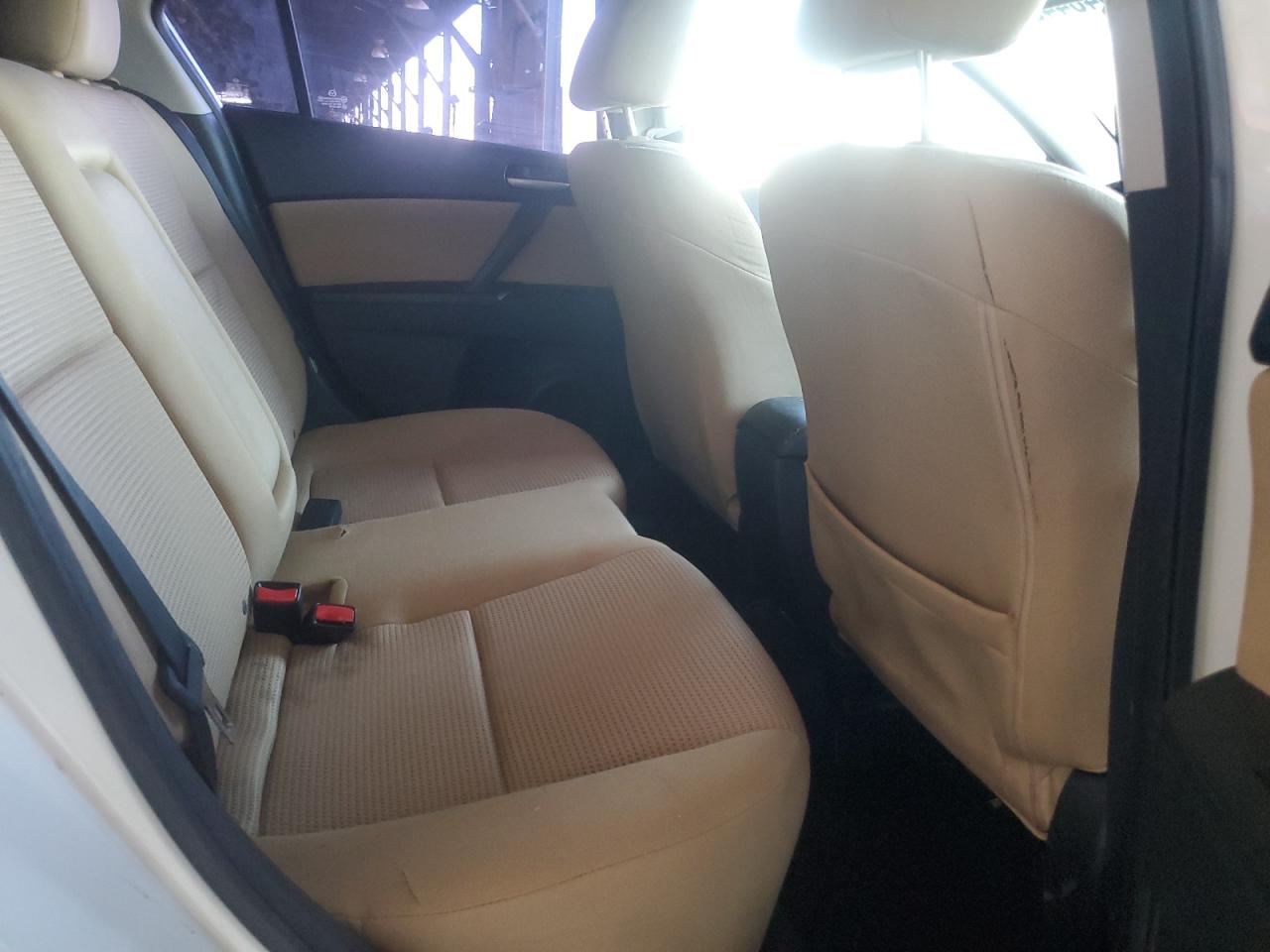 2012 Mazda 3 - Image 11
