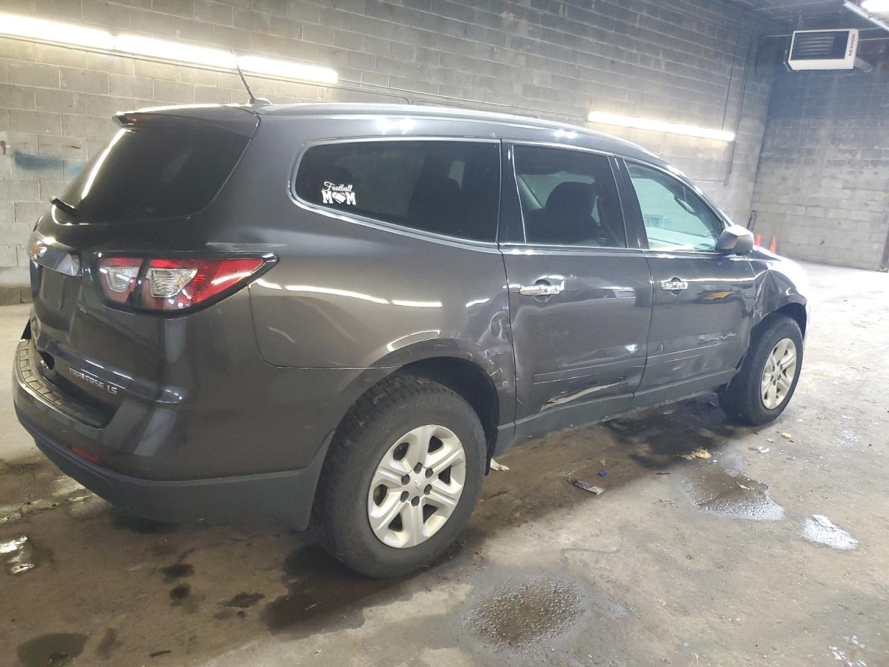 VIN 1GNKRFED7EJ127415 2014 CHEVROLET TRAVERSE no.3