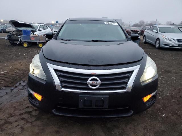  NISSAN ALTIMA 2015 Чорний