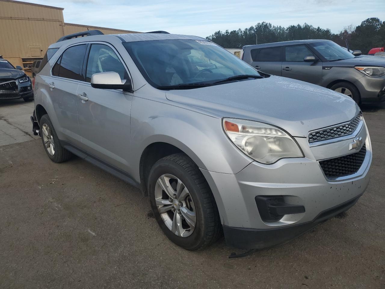 VIN 2GNALBEK7F6415177 2015 CHEVROLET EQUINOX no.4