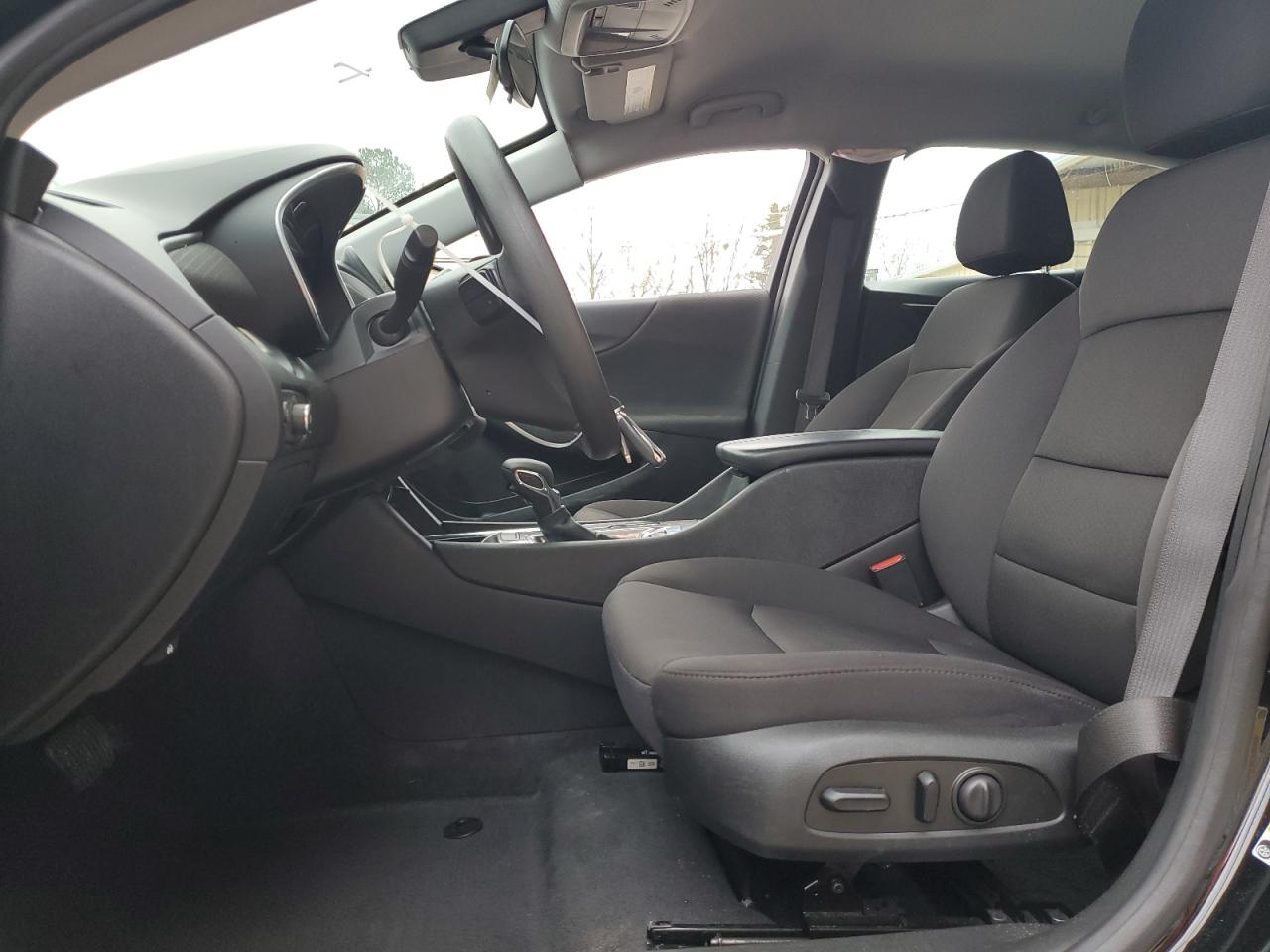 2023 Chevrolet Malibu - Image 7