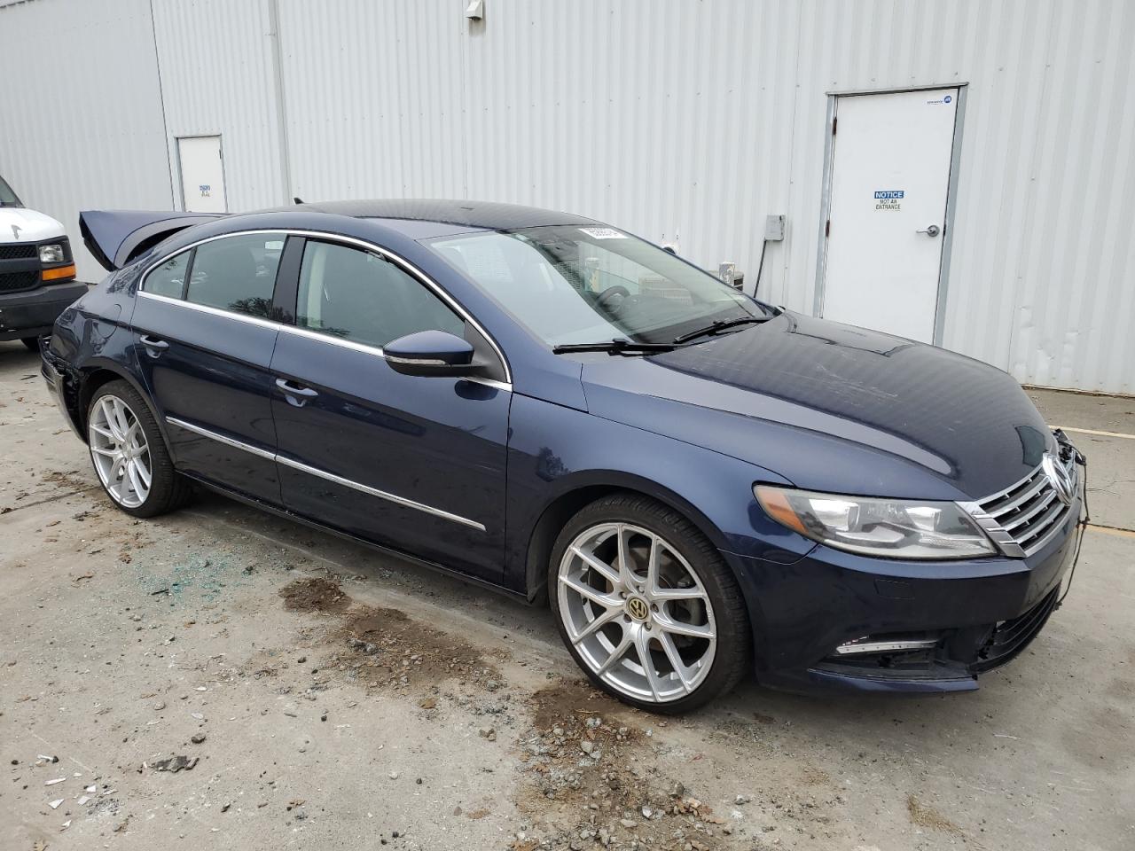 2013 Volkswagen Passat CC - Image 4