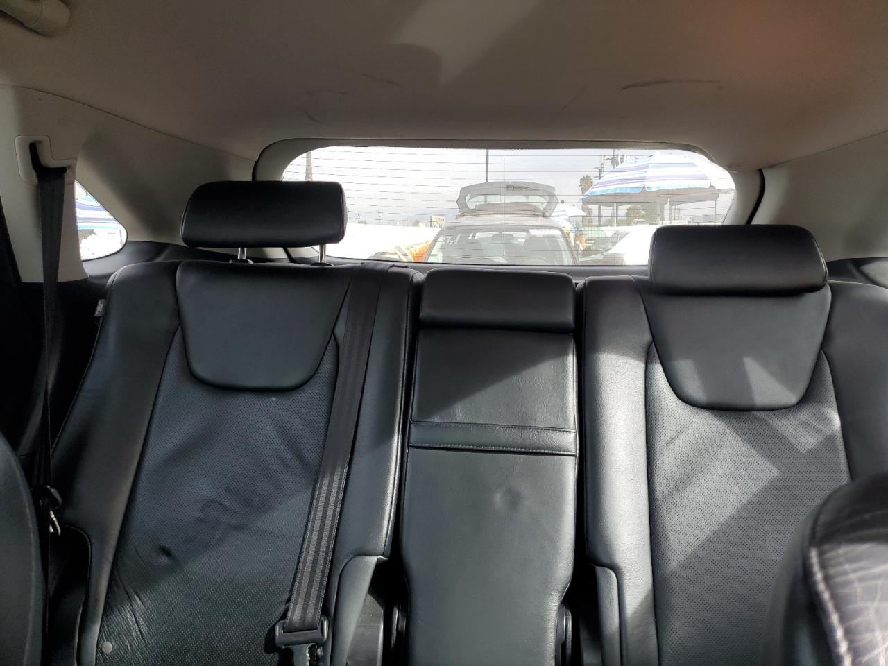 2010 Lexus RX - Image 10
