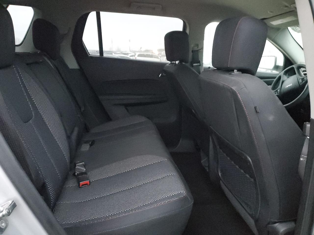 2017 GMC Terrain - Image 11