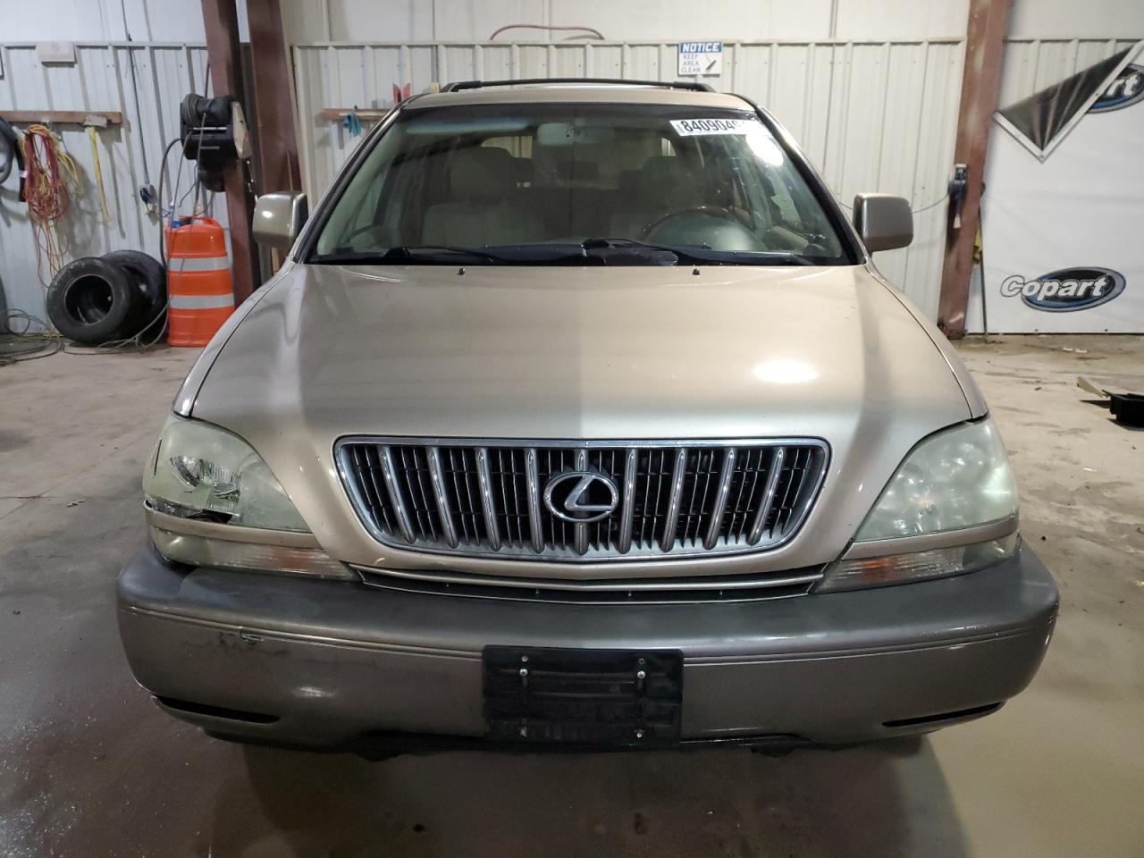 2003 Lexus RX - Image 5