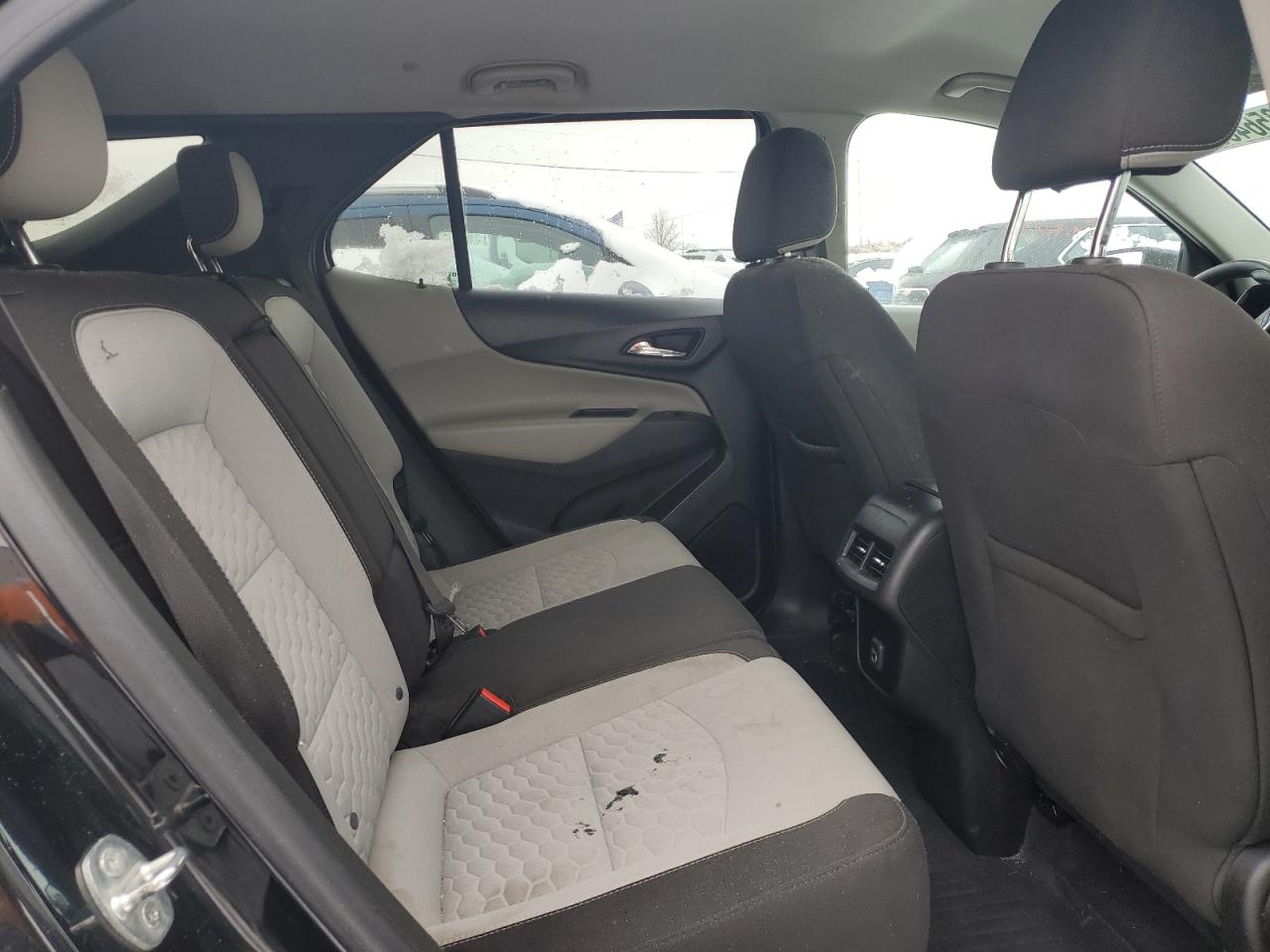 2020 Chevrolet Equinox - Image 11
