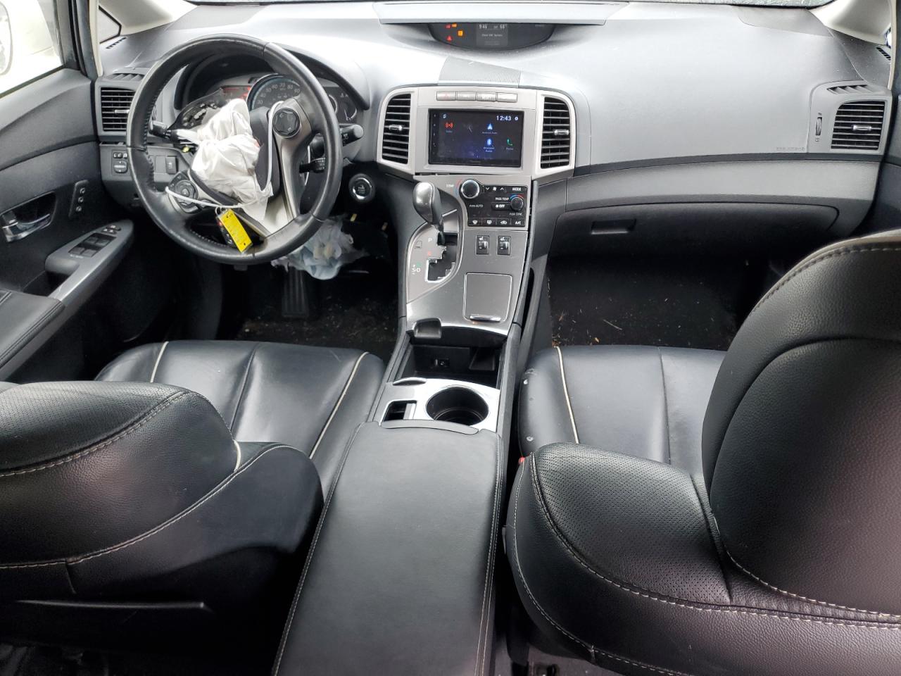 2014 Toyota Venza - Image 8