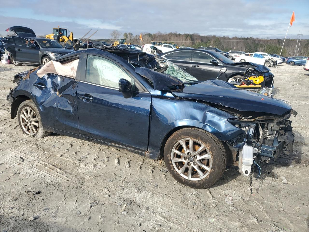 2014 Mazda 3 - Image 4