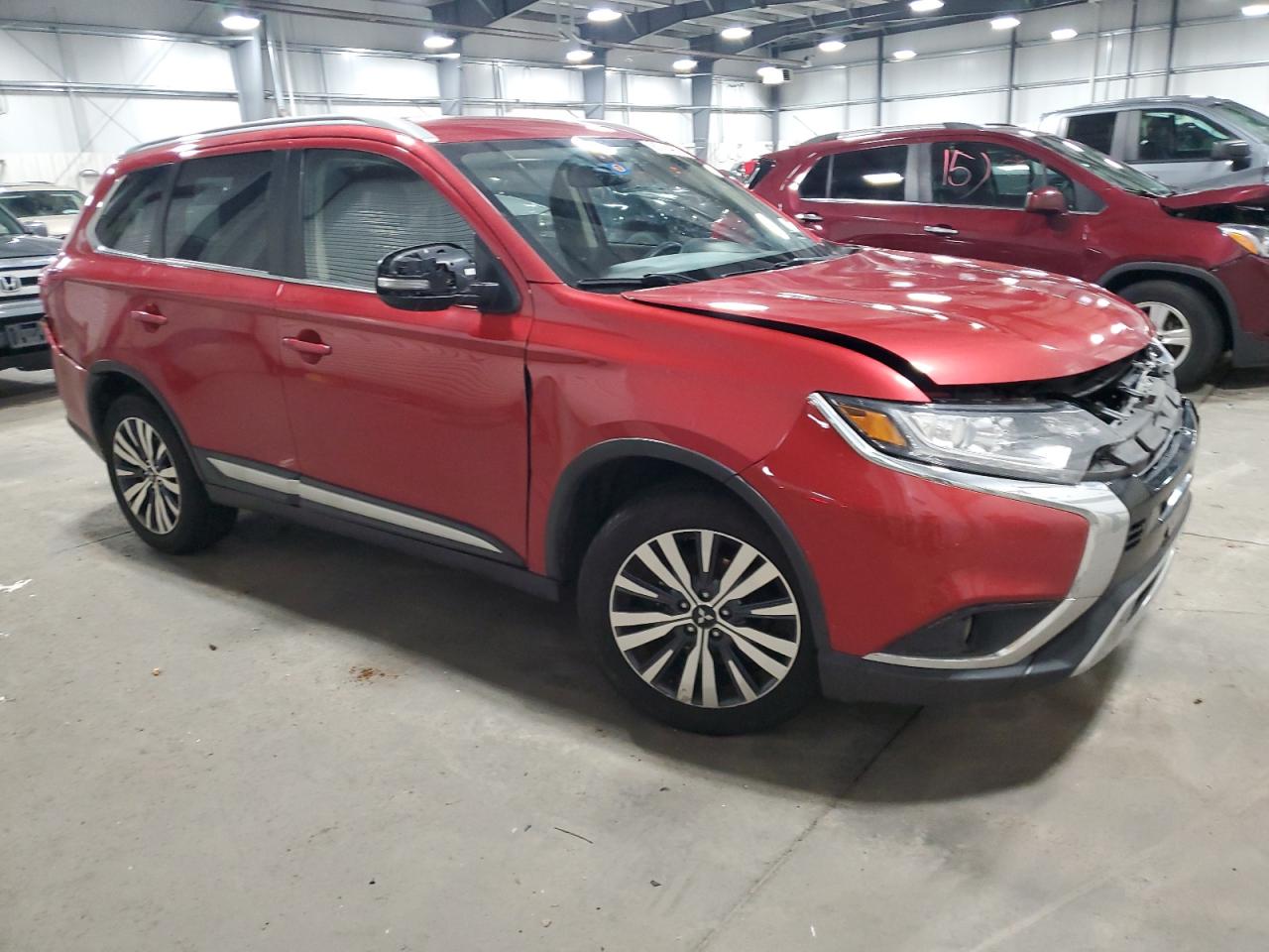 2019 Mitsubishi Outlander - Image 4