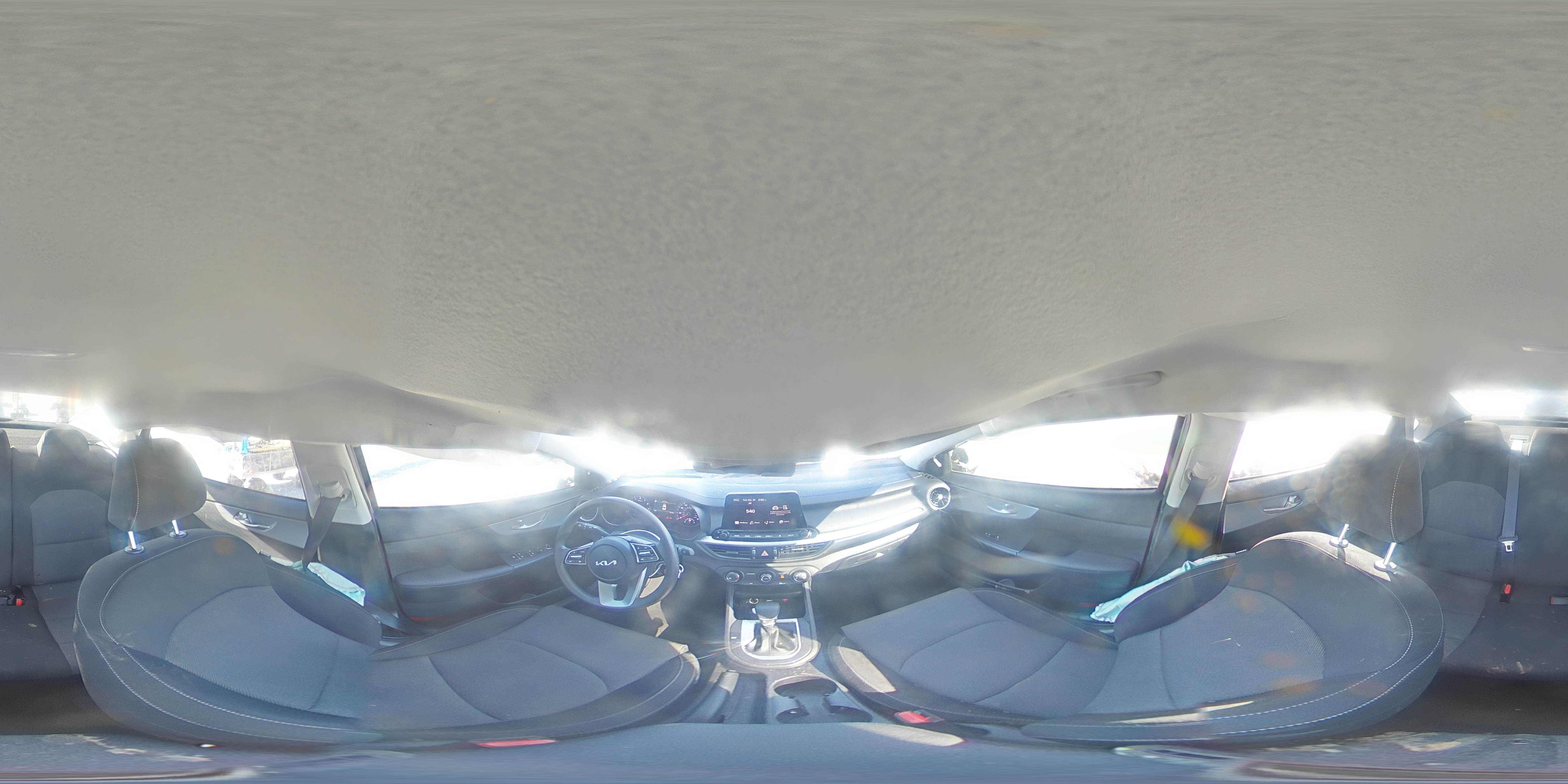 2024 Kia Forte - Image 12