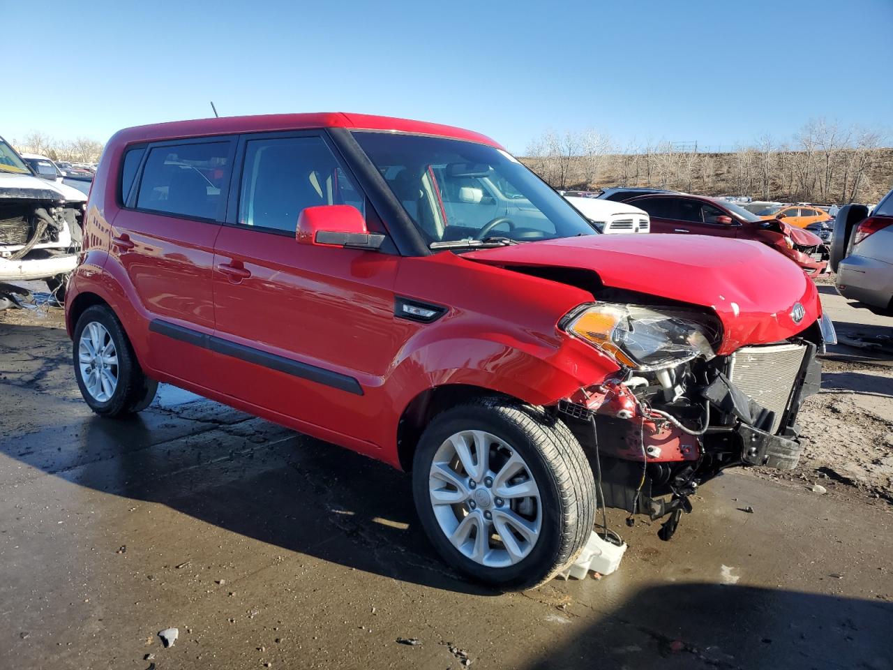 VIN KNDJT2A55D7607199 2013 KIA SOUL no.4