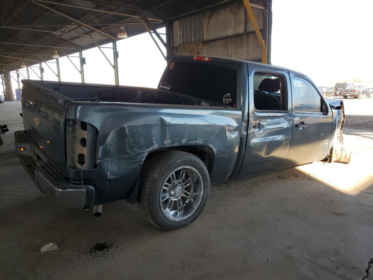 2012 Chevrolet Silverado - Image 3