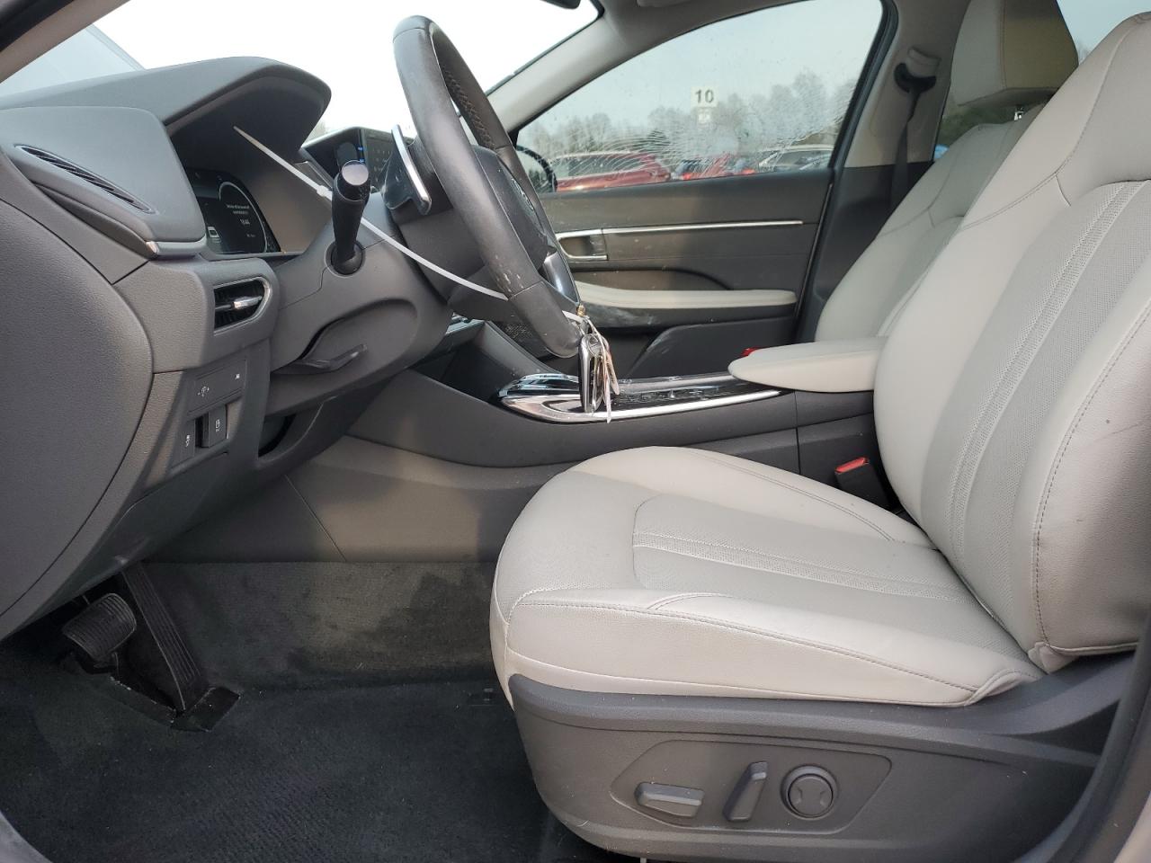 2023 Hyundai Sonata - Image 7