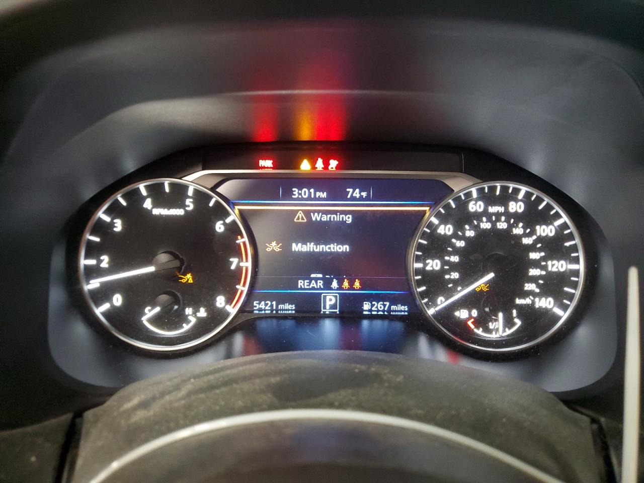 2024 Nissan Altima - Image 9
