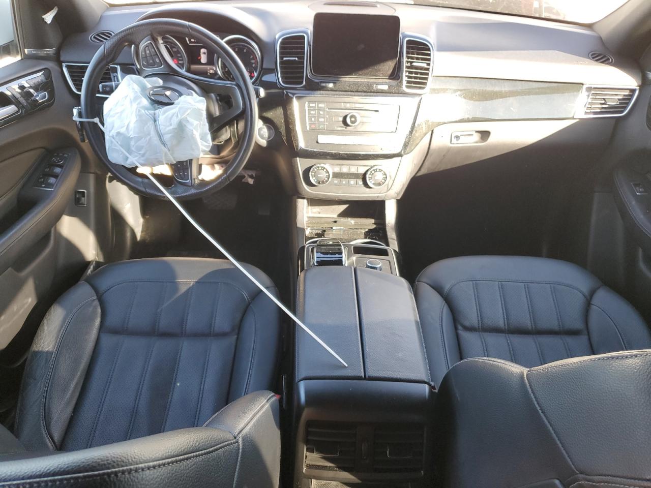 2018 Mercedes-Benz GLE - Image 8