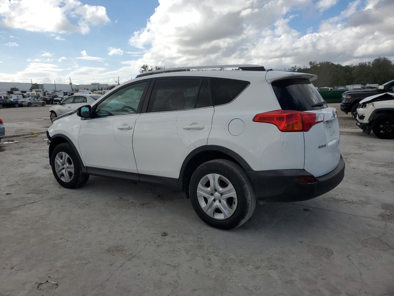 VIN 2T3ZFREV8EW083386 2014 TOYOTA RAV4 no.2