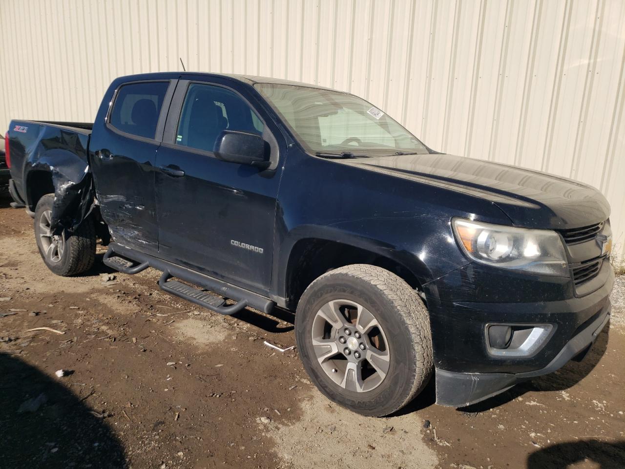 2017 Chevrolet Colorado - Image 4