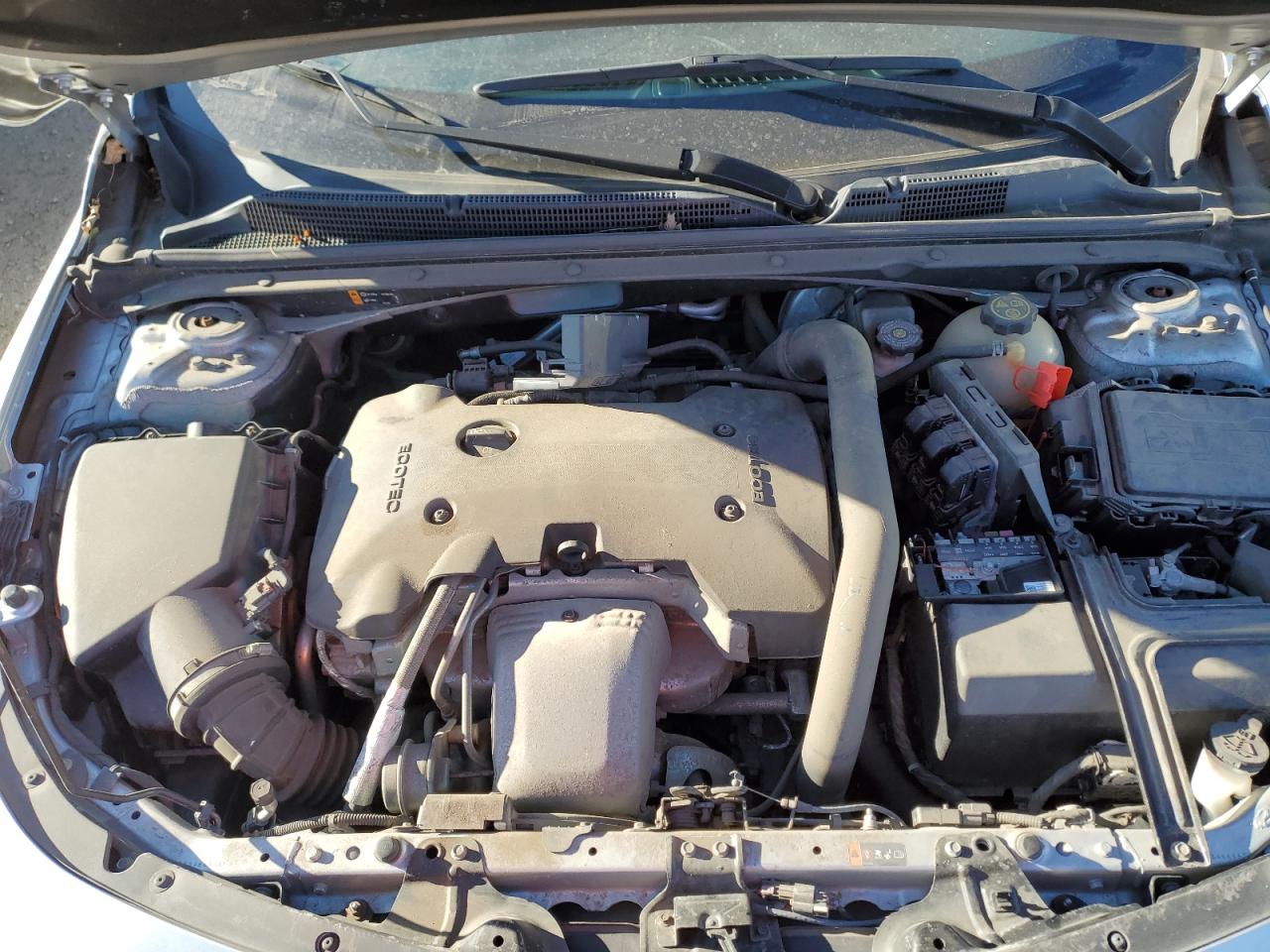 2016 Chevrolet Malibu - Image 11