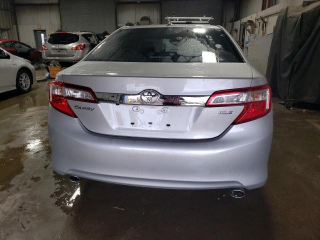  TOYOTA CAMRY 2014 Серебристый