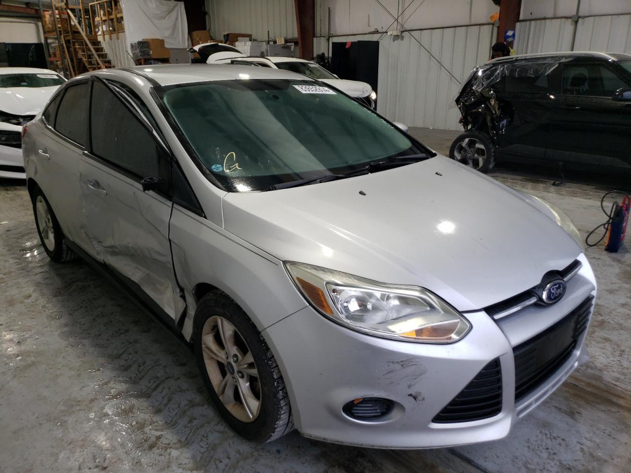 VIN 1FADP3F21EL175733 2014 FORD FOCUS no.4