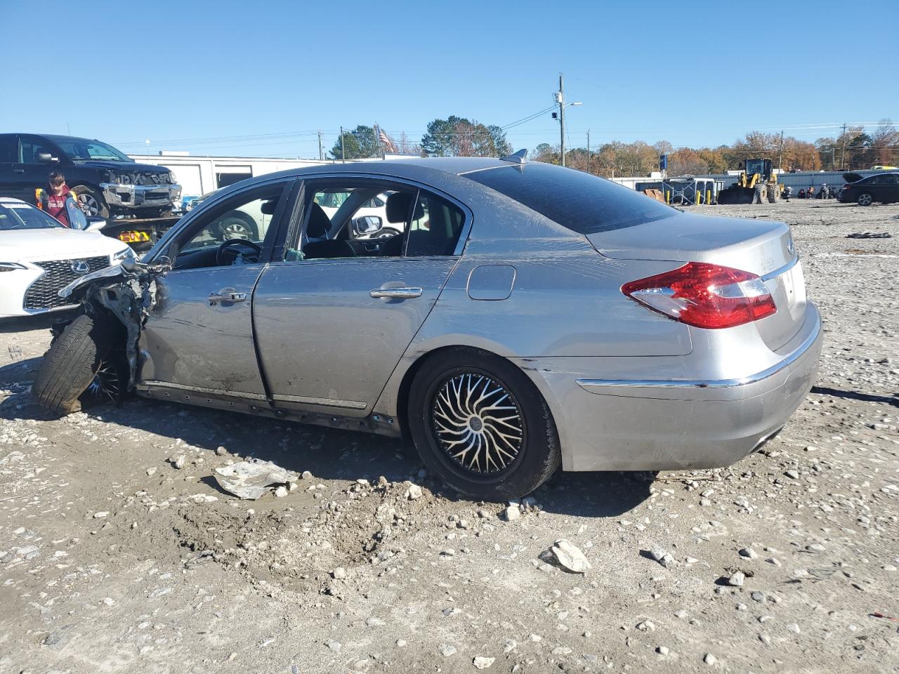 2012 Hyundai Genesis - Image 2