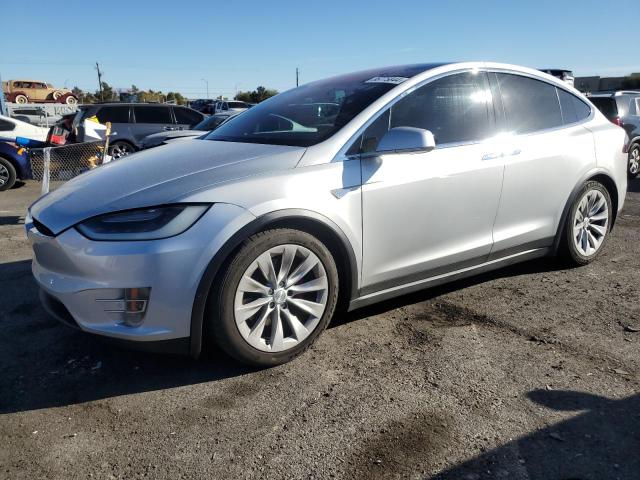  TESLA MODEL X 2016 Серебристый