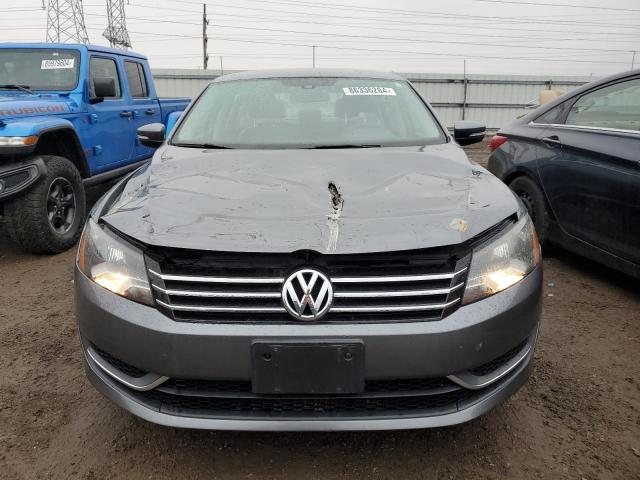  VOLKSWAGEN PASSAT 2014 Серый