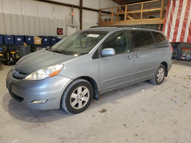 2010 Toyota Sienna Xle იყიდება Sikeston-ში, MO - Front End