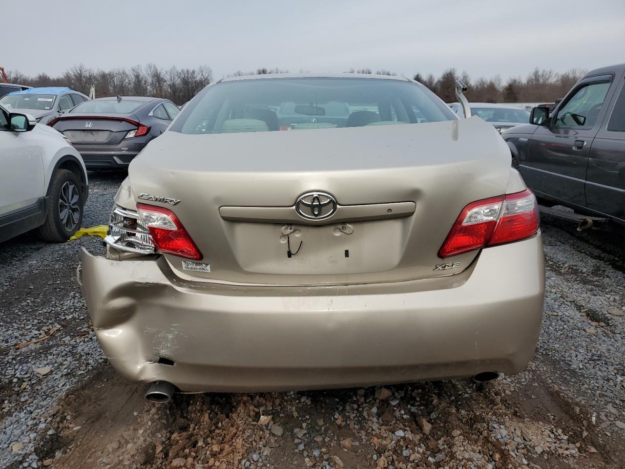 2008 Toyota Camry - Image 6