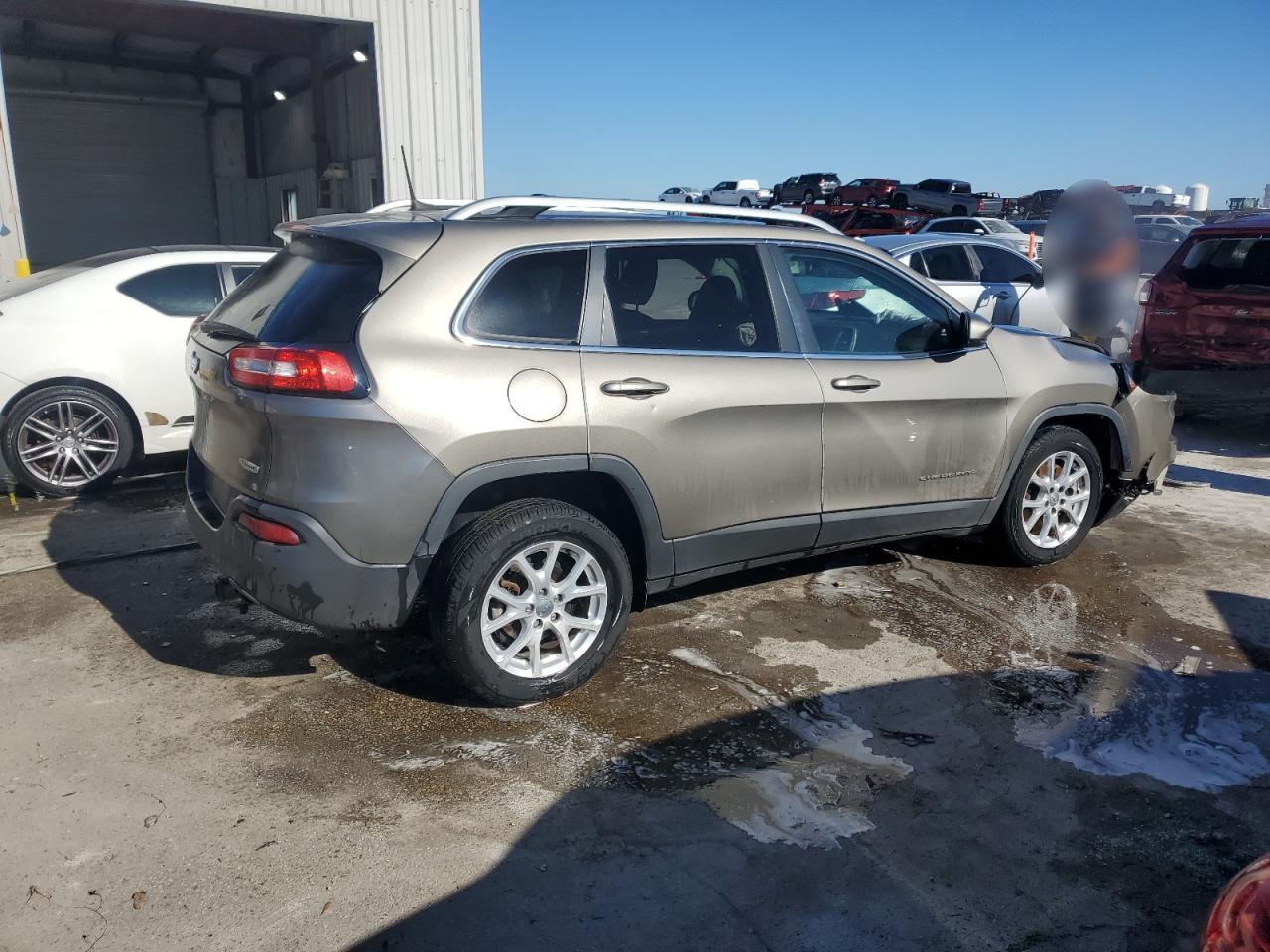 2017 Jeep Grand Cherokee - Image 3