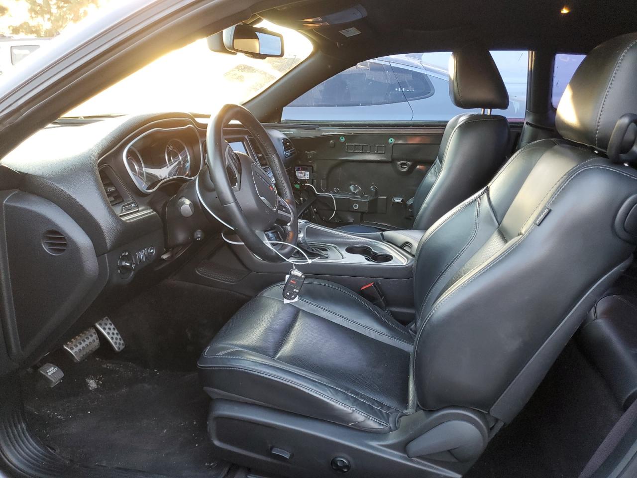 2016 Dodge Challenger - Image 7