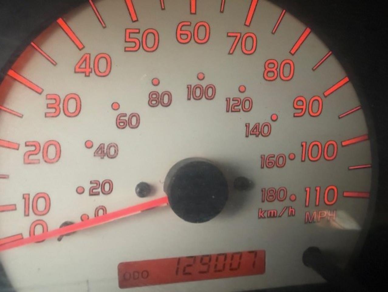 2001 Toyota Tacoma - Image 8