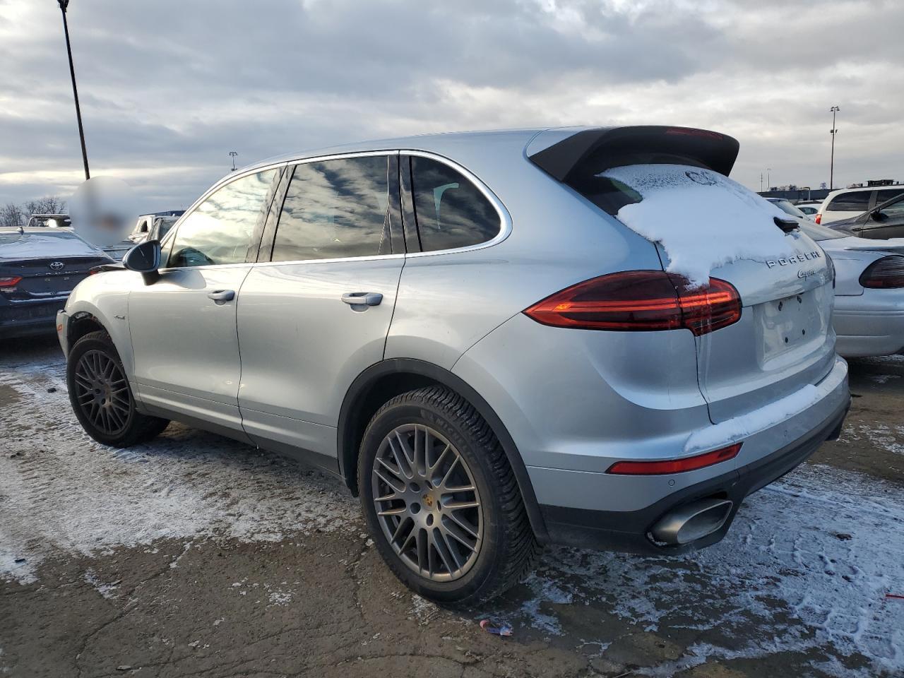 VIN WP1AF2A27GKA42578 2016 PORSCHE CAYENNE no.2