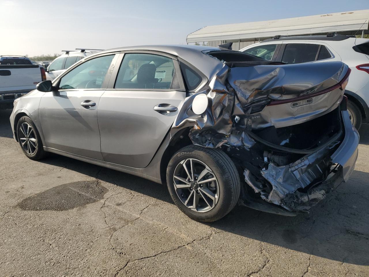 2023 Kia Forte - Image 2