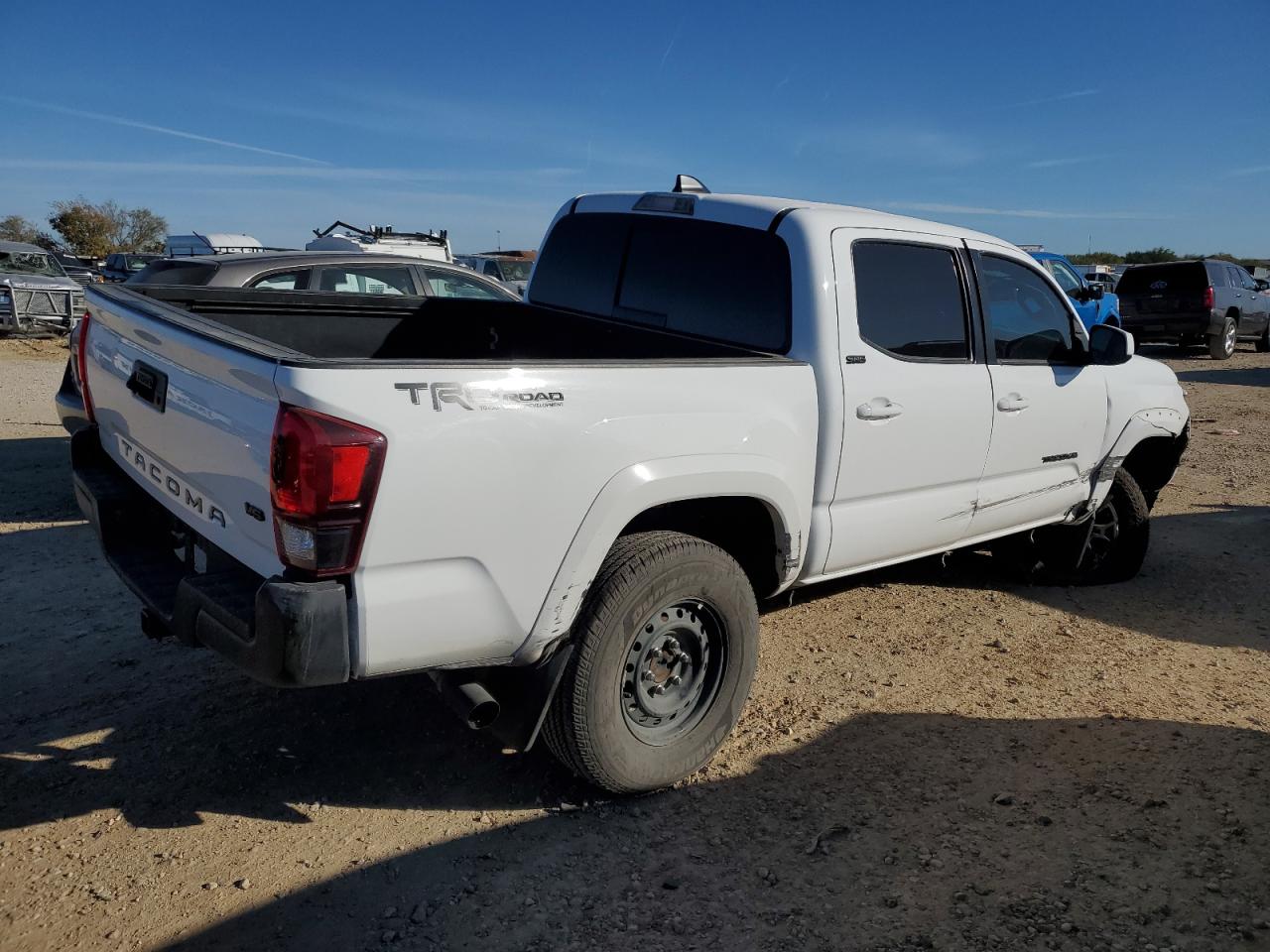 2021 Toyota Tacoma - Image 3