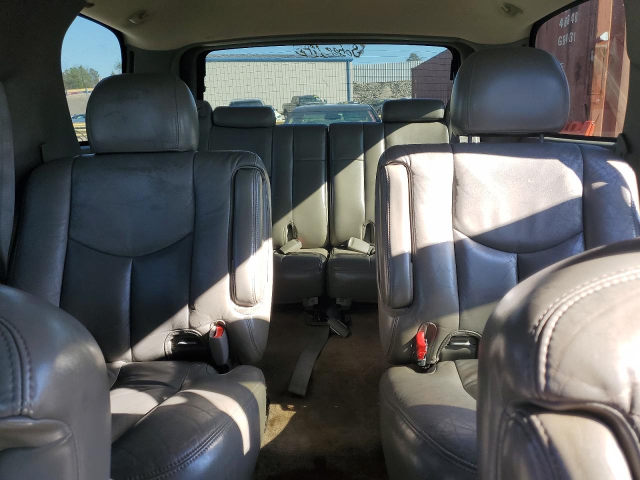 2006 GMC Yukon - Image 10