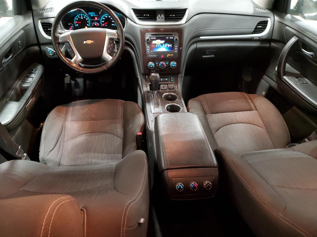 2015 Chevrolet Traverse - Image 8