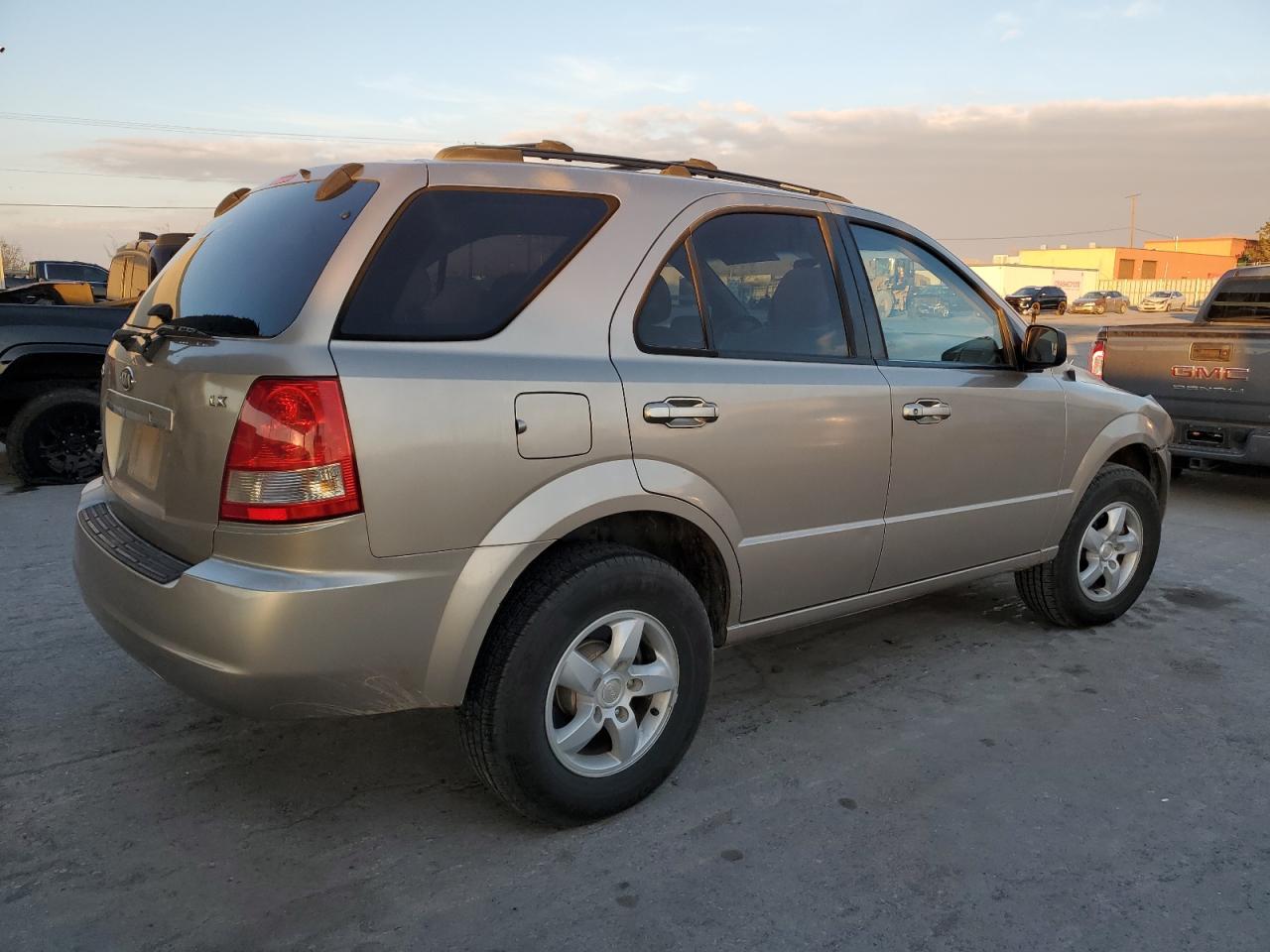 2006 Kia Sorento - Image 3