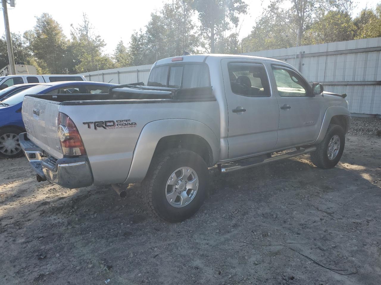 2012 Toyota Tacoma - Image 3