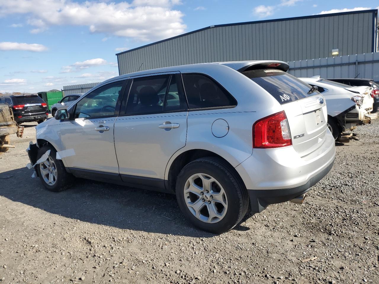 2013 Ford Edge - Image 2